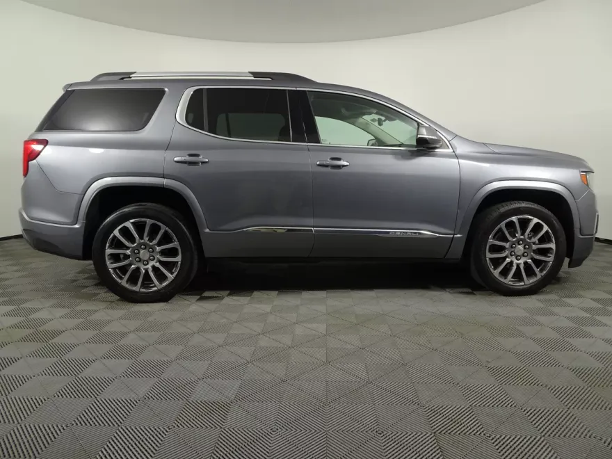 2021 Gmc Acadia Denali photo 1