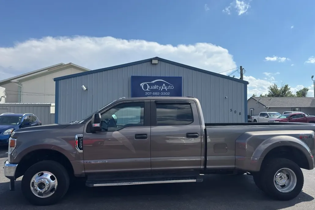 2022 Ford F-350 XL photo 1