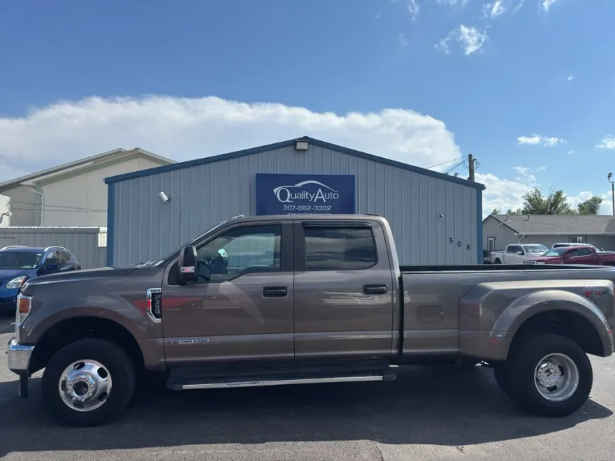 2022 Ford F-350 XL photo 1