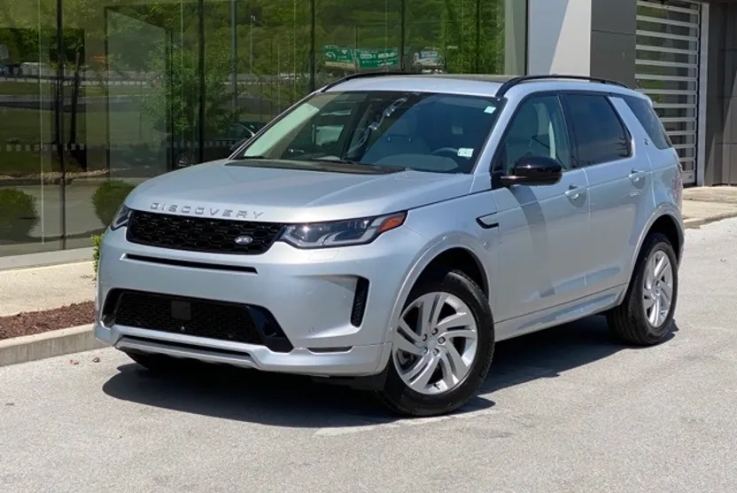 2024 Land Rover Discovery Sport S photo 1