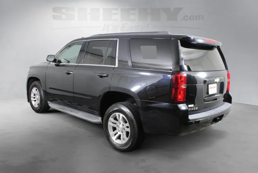 2016 Chevrolet Tahoe LS photo 1