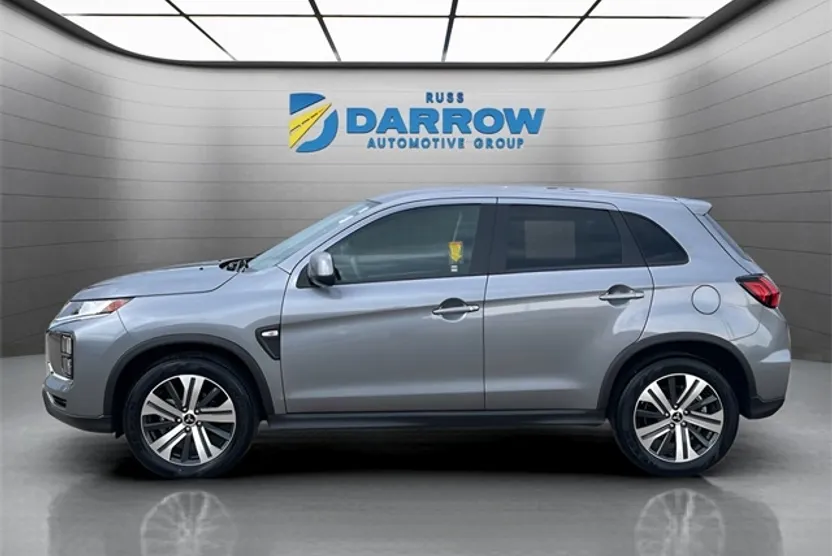 2024 Mitsubishi Outlander Sport ES photo 1