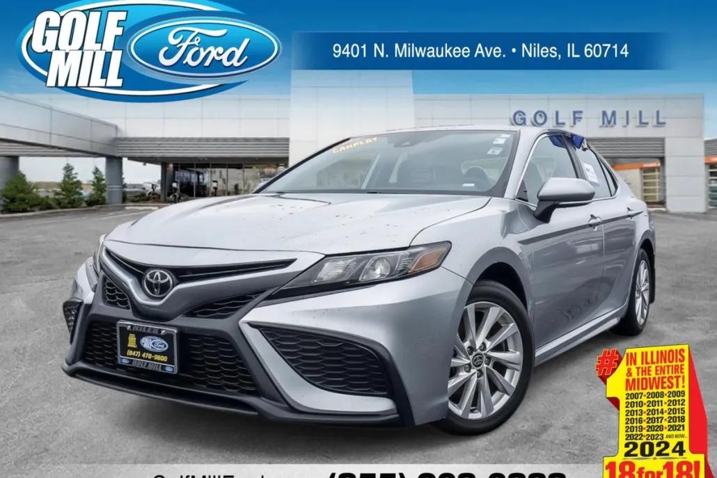 2023 Toyota Camry SE photo 1