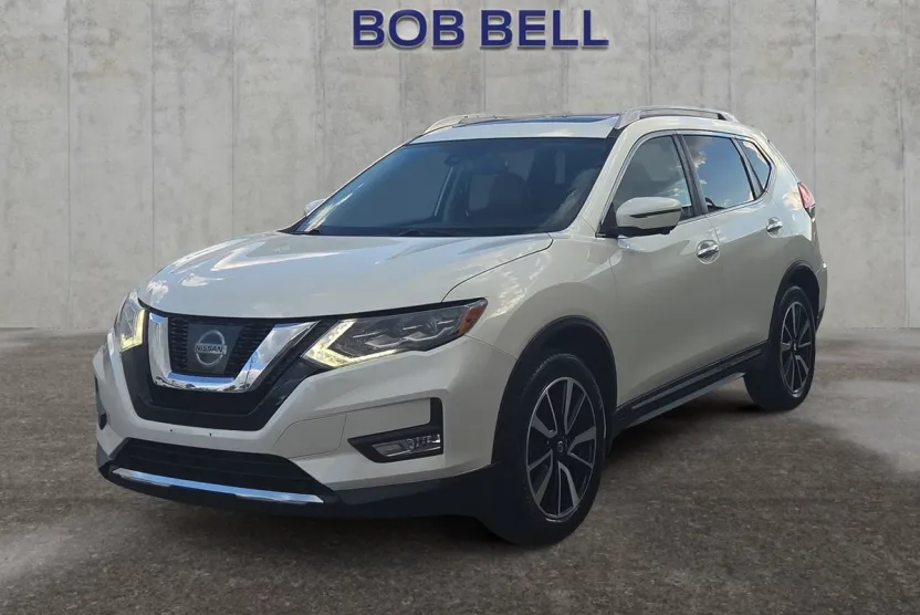 2017 Nissan Rogue SL photo 1