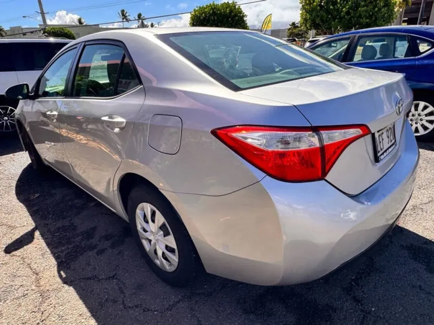 2014 Toyota Corolla L photo 1