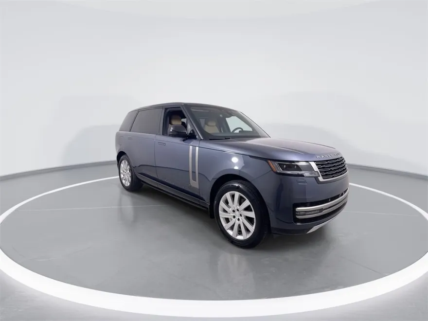 2025 Land Rover Range Rover SE photo 1