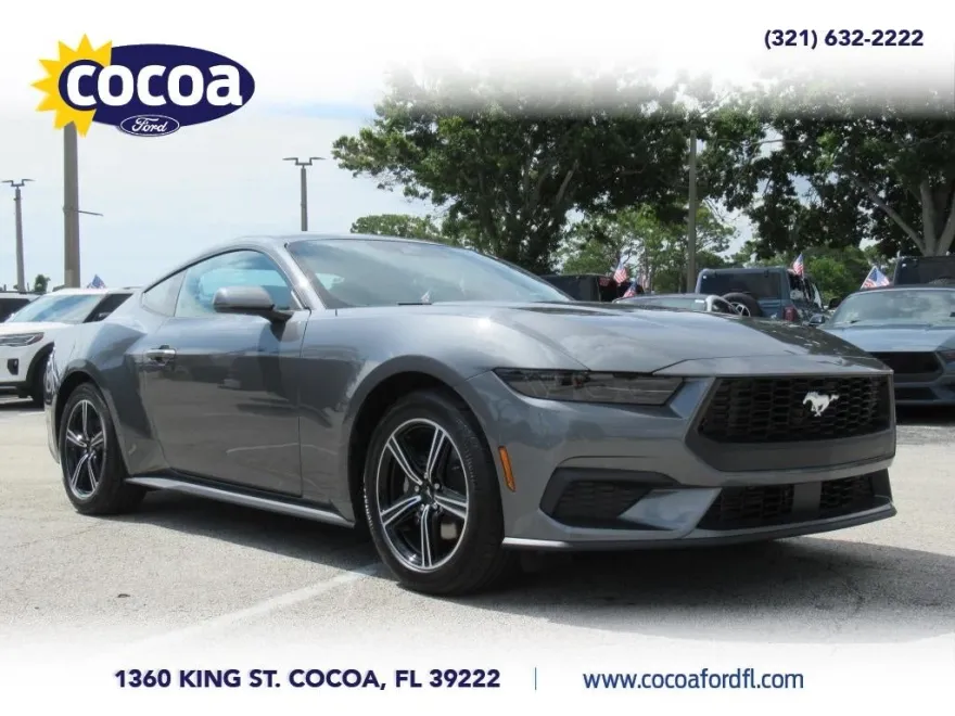 2025 Ford Mustang EcoBoost photo 1