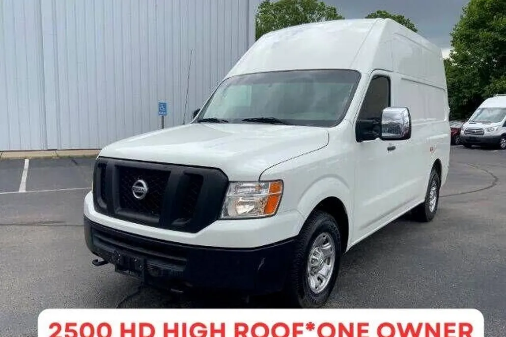 2018 Nissan NV photo 1