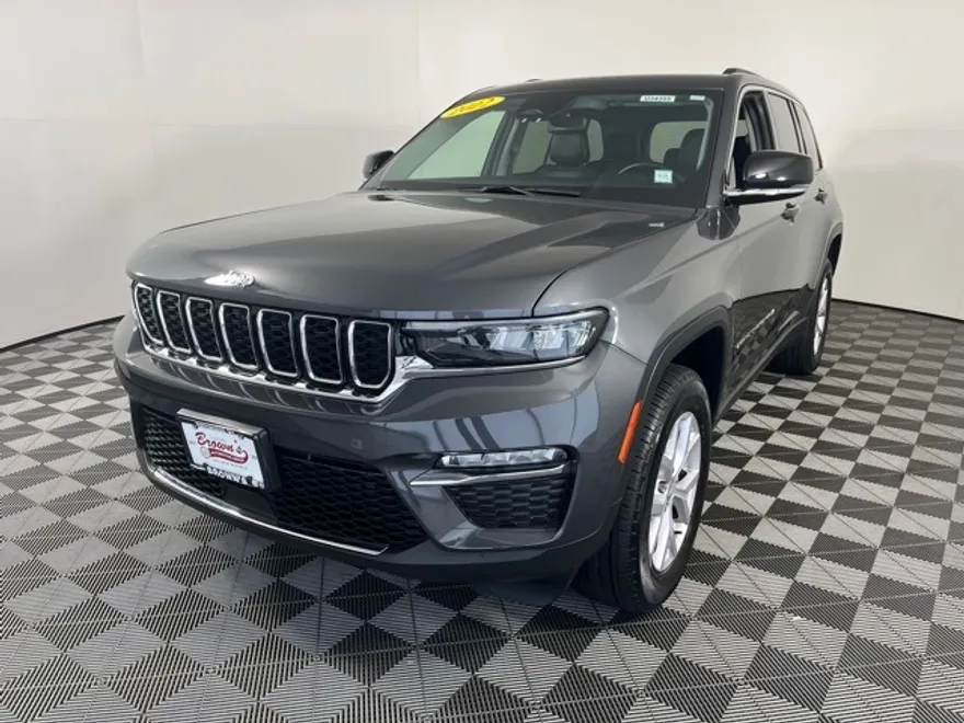 2022 Jeep Grand Cherokee Limited photo 1