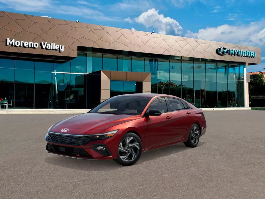 2025 Hyundai Elantra SEL Sport photo 1
