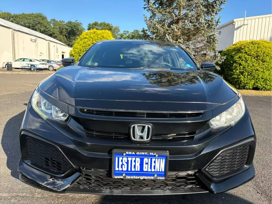 2018 Honda Civic Hatchback LX photo 1