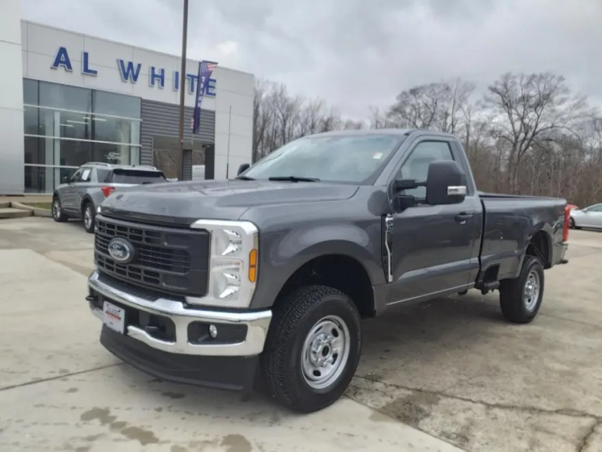 2025 Ford F-250 XL photo 1