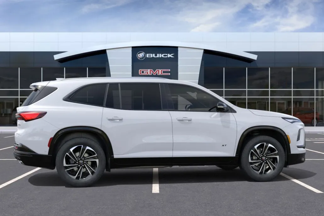 2026 Buick Enclave Sport Touring photo 1