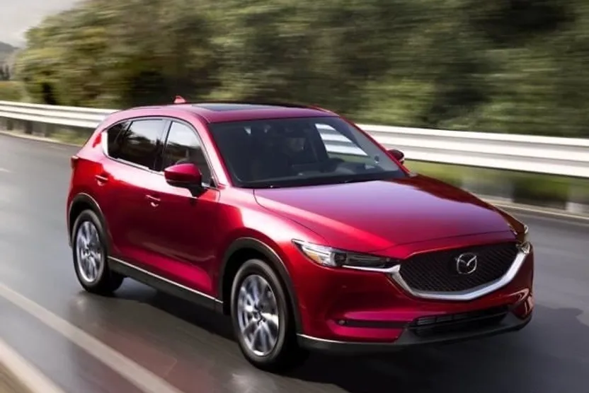 2021 Mazda CX-5 Signature photo 1
