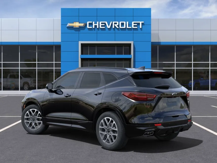 2025 Chevrolet Blazer RS photo 3