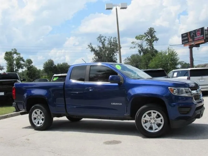 2016 Chevrolet Colorado LT photo 1