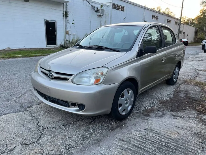 2003 Toyota Echo Base photo 1