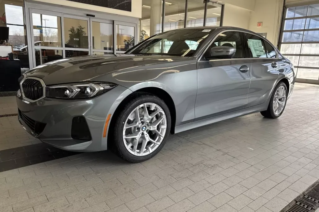 2025 Bmw 330i 330i xDrive photo 1