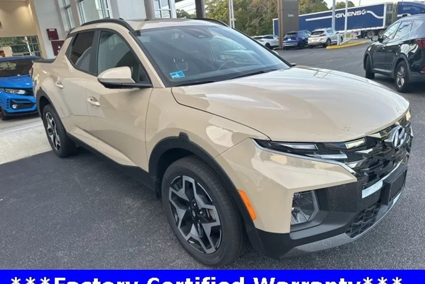 2024 Hyundai Santa Cruz Limited photo 1