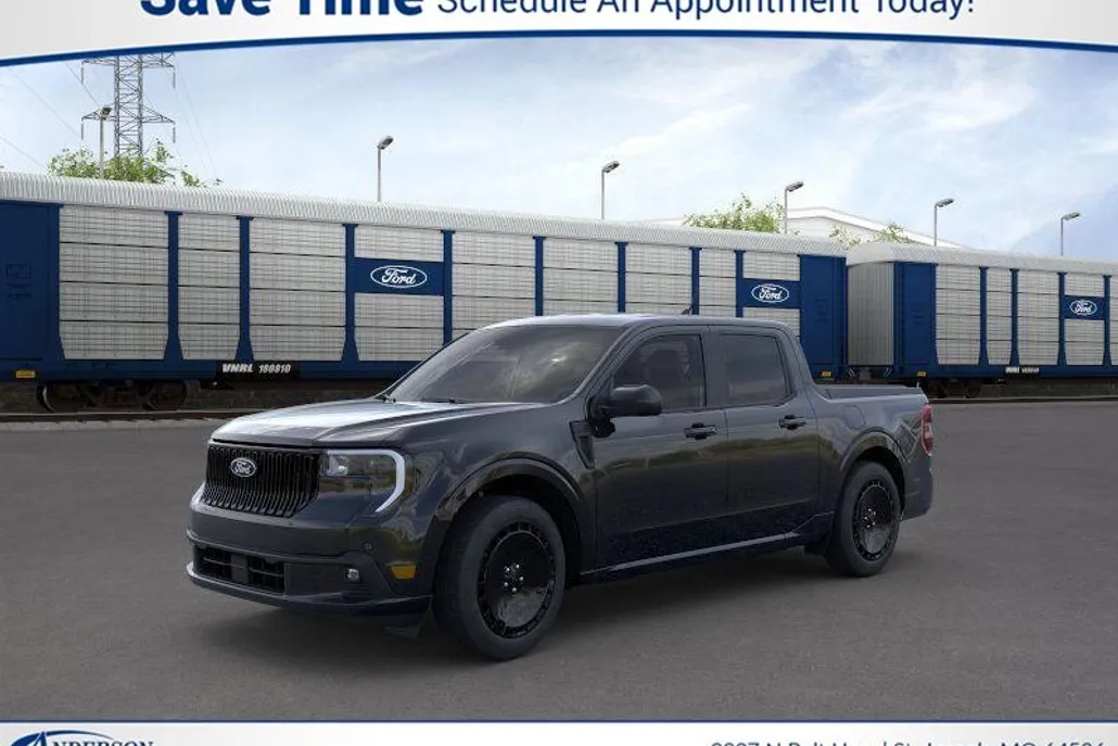 2025 Ford Maverick photo 1