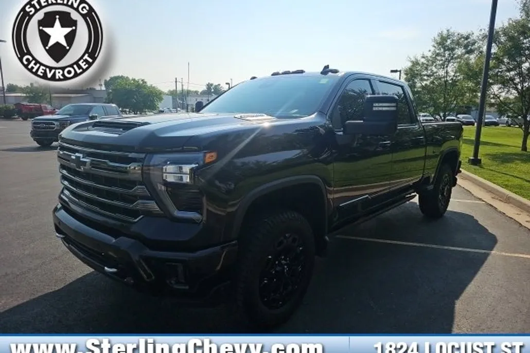 2024 Chevrolet Silverado 2500HD High Country photo 1