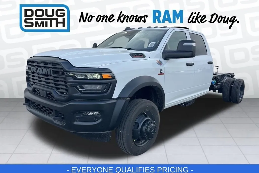 2026 Ram 5500 Tradesman photo 1
