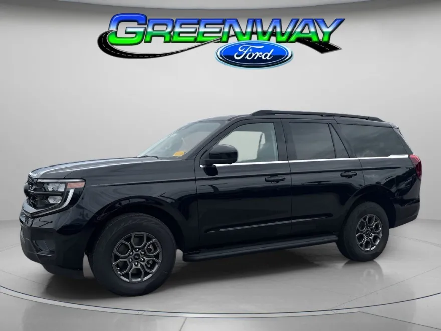 2025 Ford Expedition photo 1