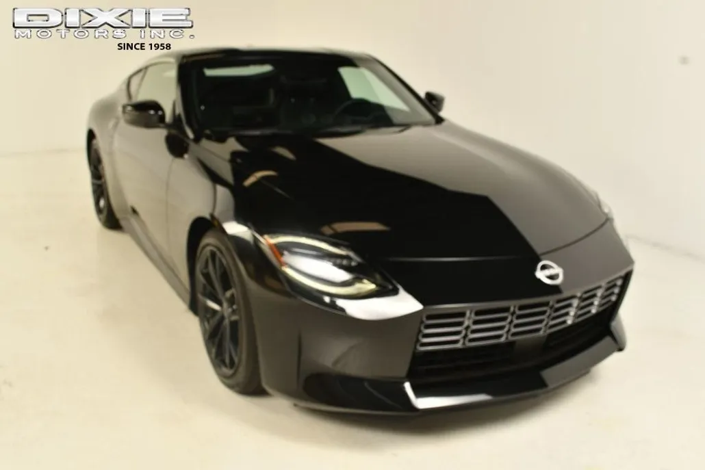 2024 Nissan Z Performance photo 1