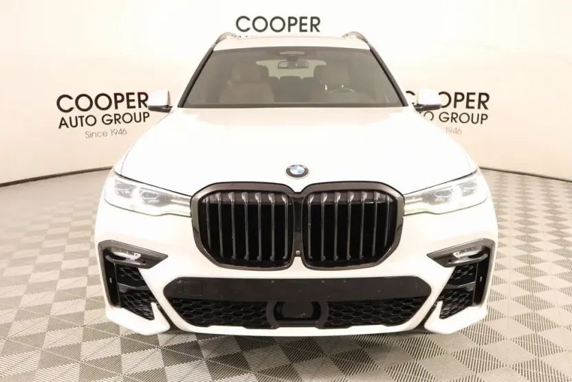 2020 Bmw X7 M50i photo 1