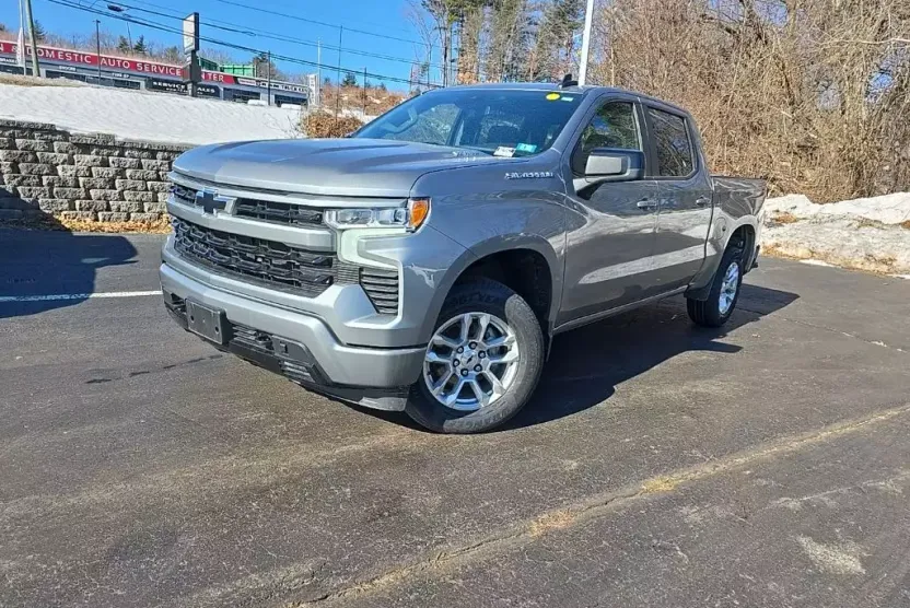2023 Chevrolet Silverado 1500 RST photo 1