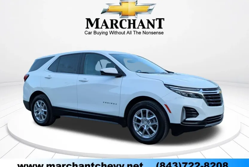 2023 Chevrolet Equinox LT photo 1