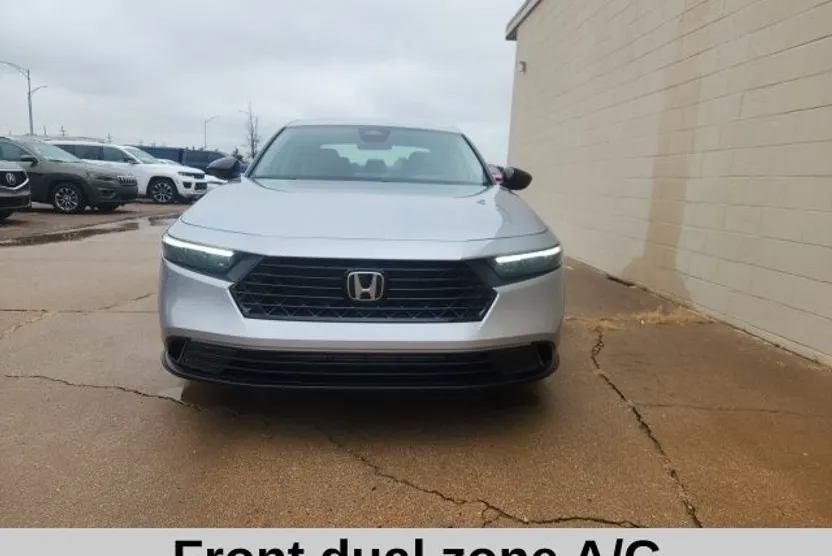2025 Honda Accord SE photo 1