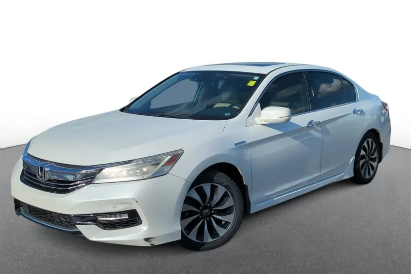2017 Honda Accord Hybrid Touring photo 1