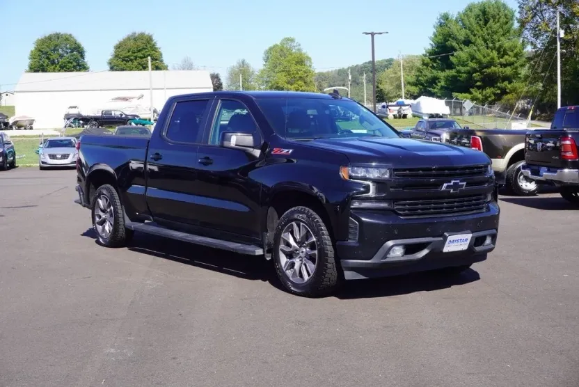 2021 Chevrolet Silverado 1500 RST photo 1