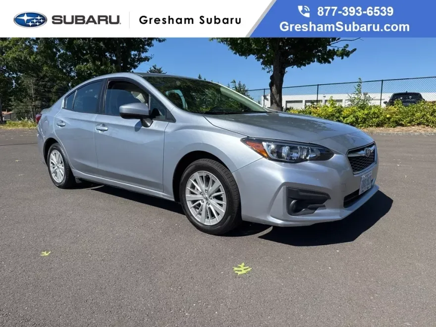 2018 Subaru Impreza 2.0i Premium photo 1