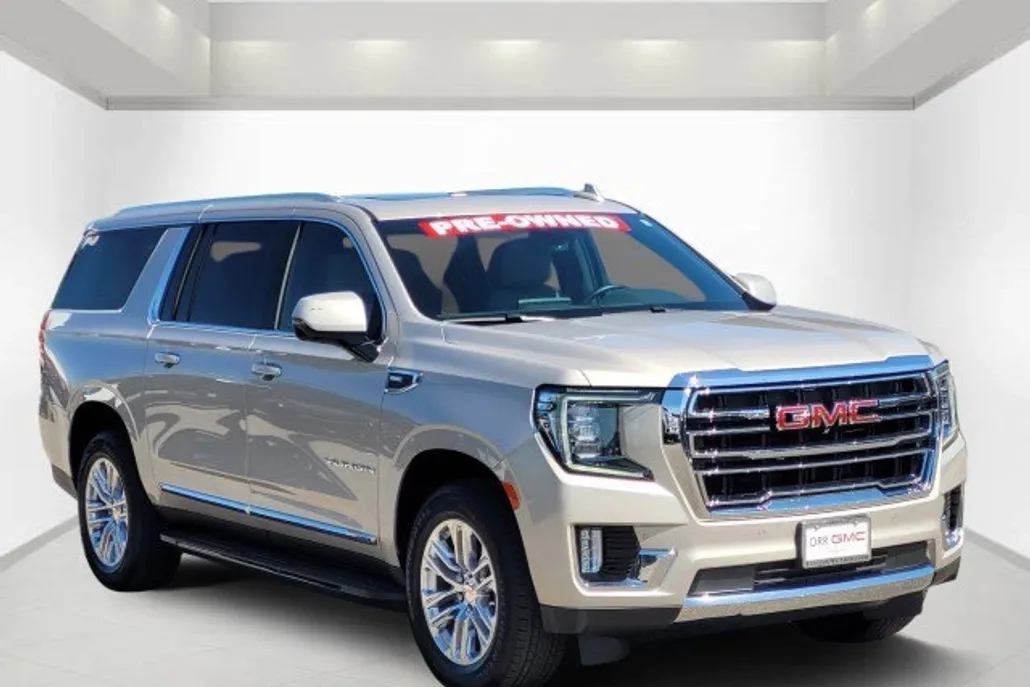 2023 Gmc Yukon XL SLT photo 1