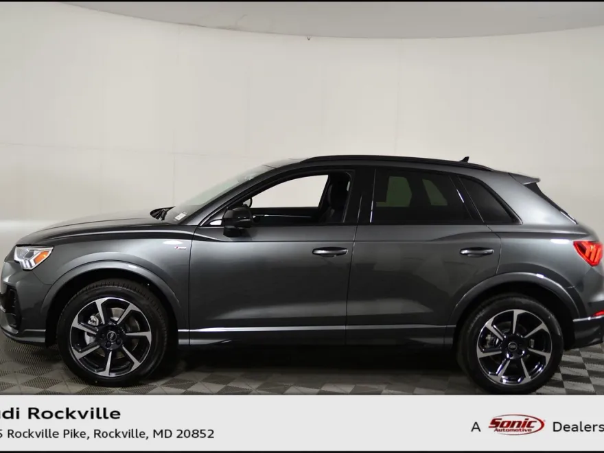 2025 Audi Q3 S line Premium Plus photo 1