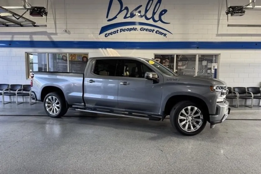 2020 Chevrolet Silverado 1500 High Country photo 1