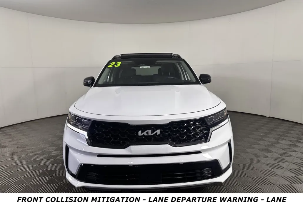 2023 Kia Sorento SX photo 1