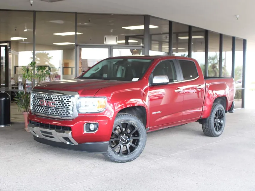 2017 Gmc Canyon Denali photo 1