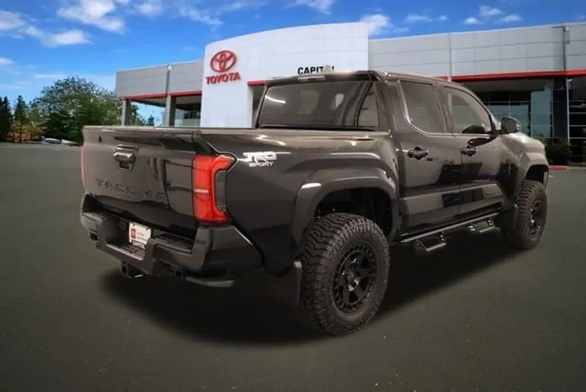 2025 Toyota Tacoma TRD Sport 4x4 Double Cab photo 1