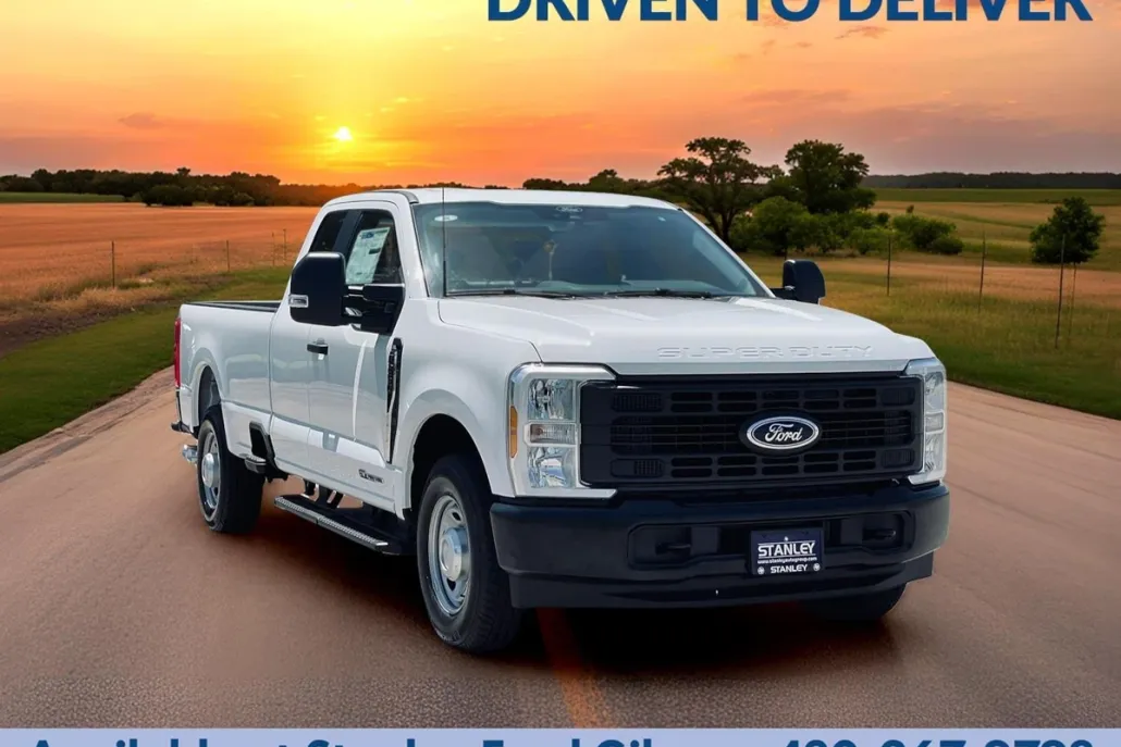 2025 Ford F-250 XL photo 1
