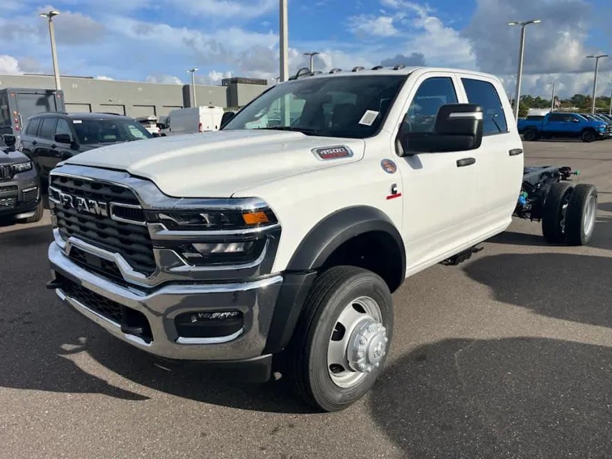 2026 Ram 4500 Tradesman photo 1