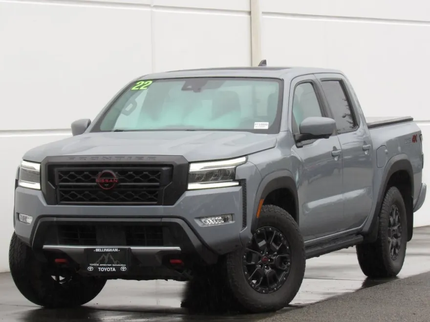 2022 Nissan Frontier PRO-4X photo 1