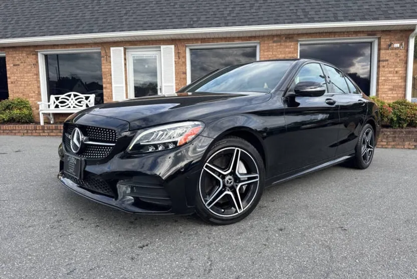 2019 Mercedes Benz C 300 4MATIC photo 1