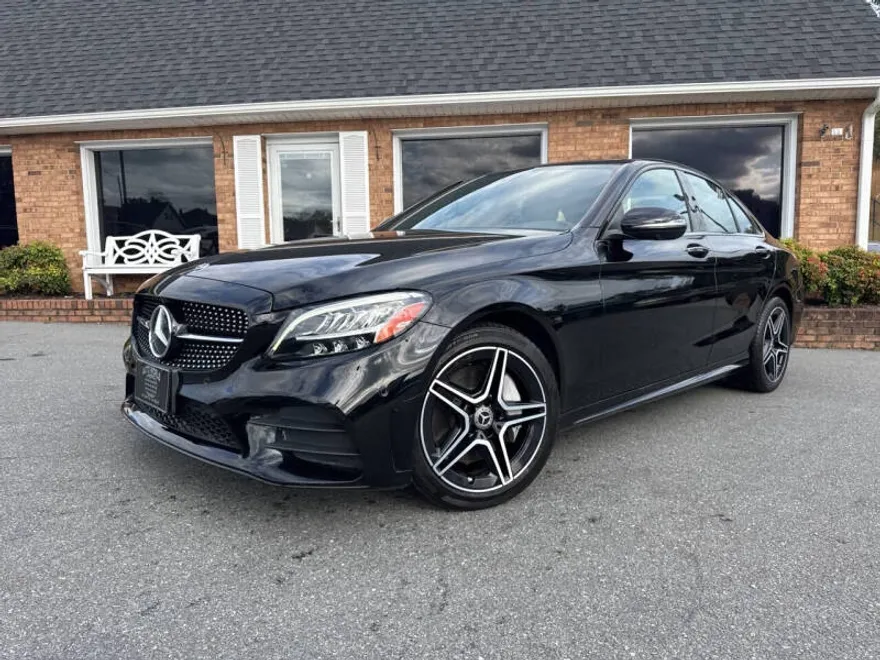 2019 Mercedes Benz C 300 4MATIC photo 1