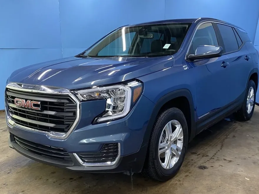 2024 Gmc Terrain SLE photo 4