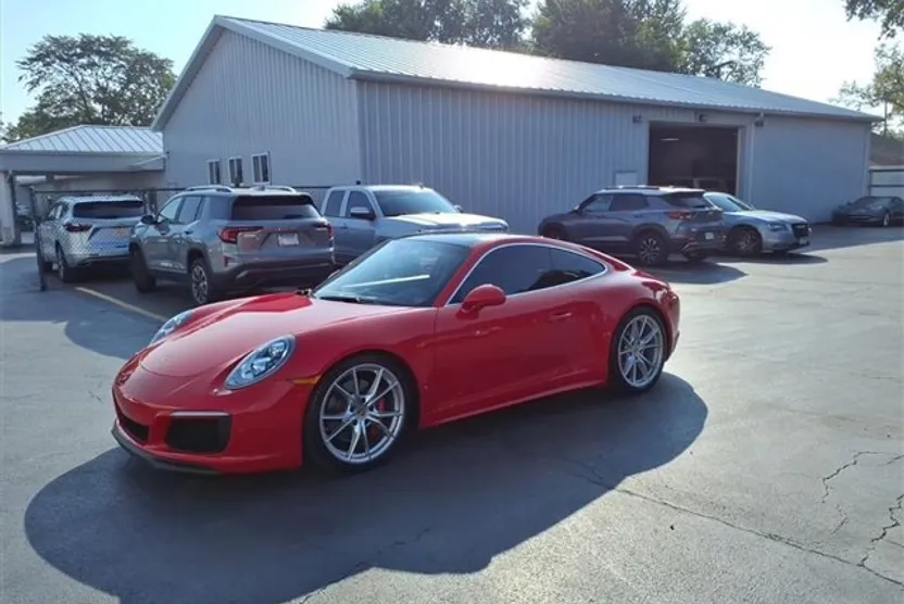 2017 Porsche 911 S photo 1