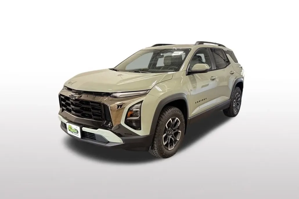 2026 Chevrolet Equinox ACTIV photo 1