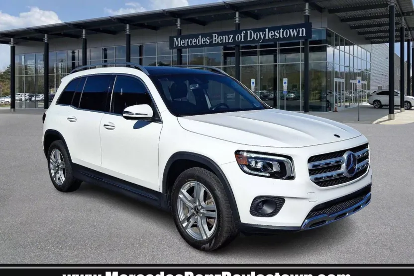 2021 Mercedes Benz GLB 250 4MATIC photo 1
